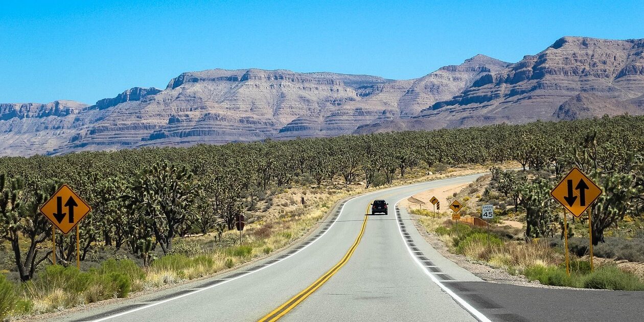 At-home zariadenia: LED masky, mikroprúd, valčeky – realistické očakávania
