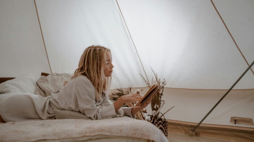 Cestovanie po estetike: Odporúčania pre slnko, hygienu a lietanie