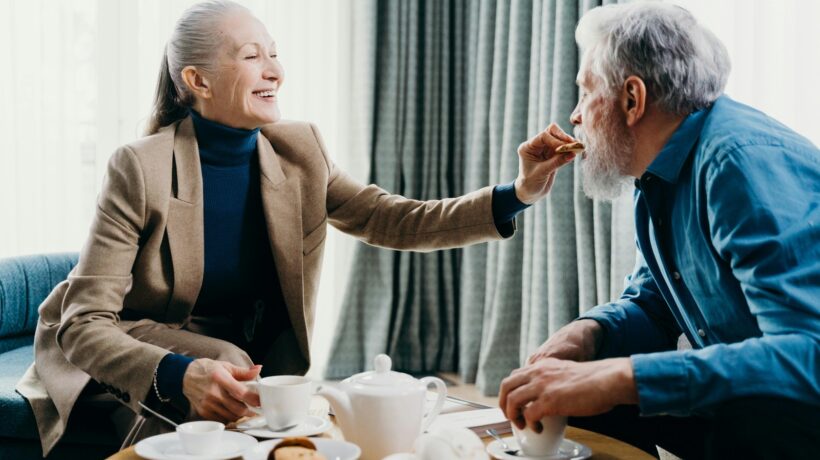 Pigmentové škvrny na rukách: Laser vs. chemický peeling