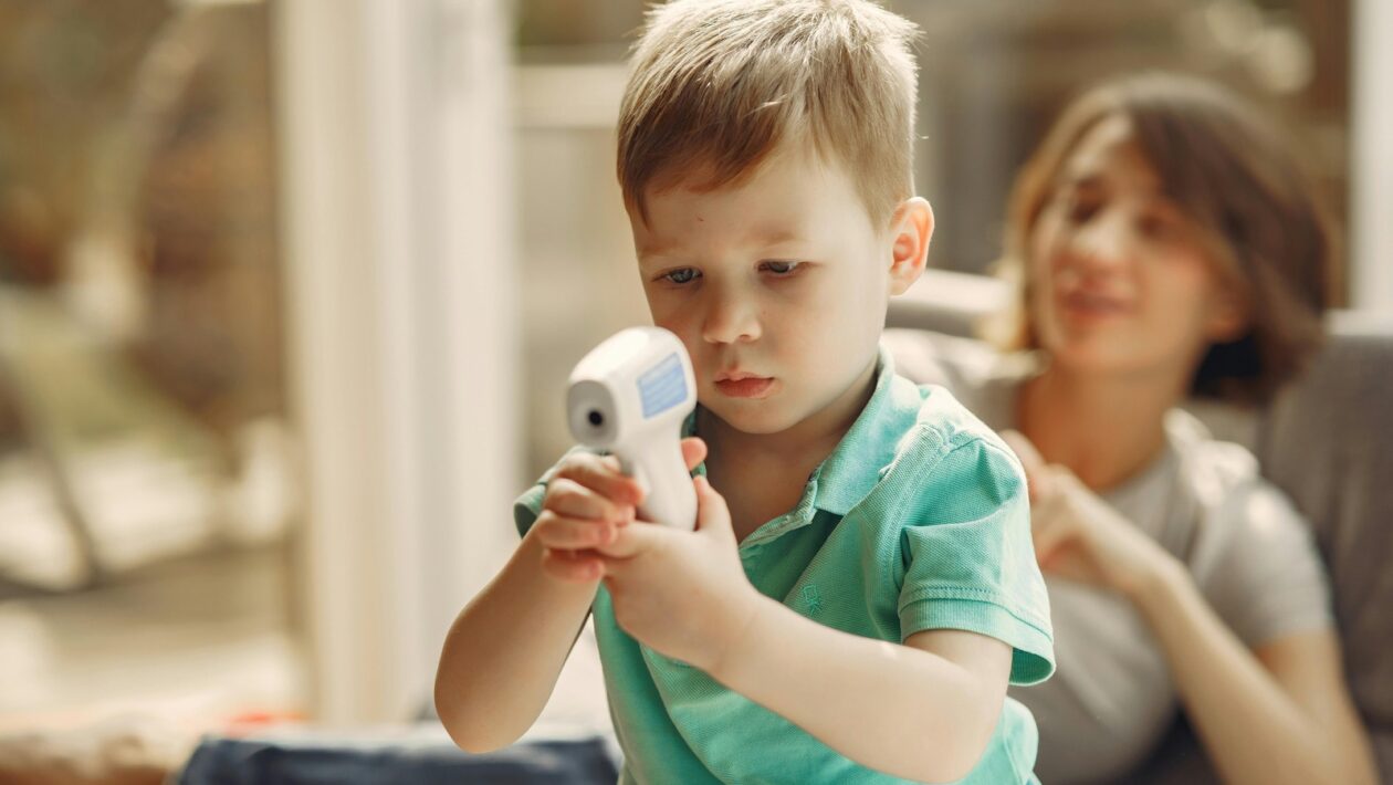 Výživa a pohyb pri chronickej únave: Diétne doplnky a pohybová terapia